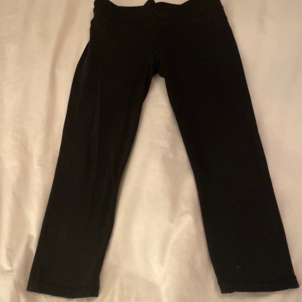 Lulu lemon women’s black Capri leggings